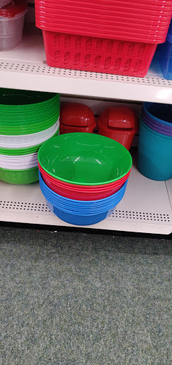 Dollar Store «Dollar Tree», reviews and photos, 4651 Woodstock Rd #304, Roswell, GA 30075, USA