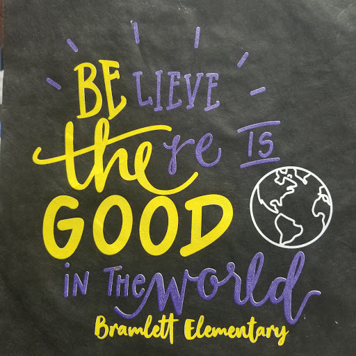 Sign Shop «Hue Graphics & Apparel, LLC», reviews and photos, 1365 4 Th Ave, Auburn, GA 30011, USA