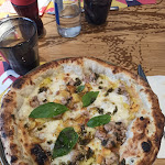 Photo n°1 de l'avis de Salvatore.i fait le 29/06/2023 à 10:01 sur le  Golocious Pizza&Cucina Napoli Cimarosa à Naples