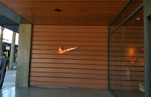 Clothing Store «Nike Scottsdale», reviews and photos, 15147 N Scottsdale Rd #180, Scottsdale, AZ 85254, USA