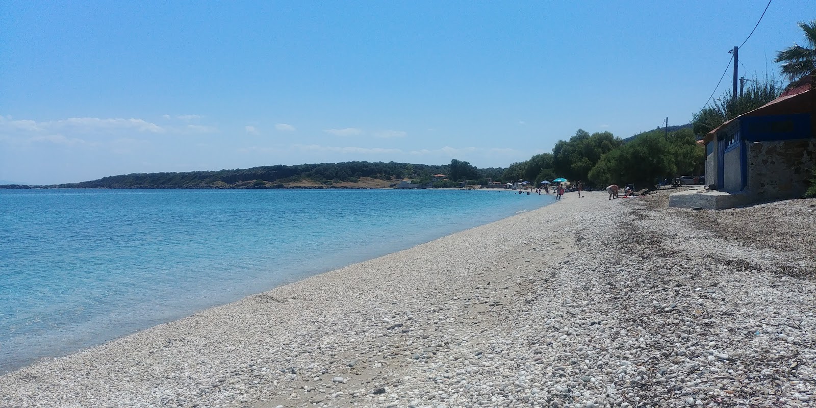 Fotografie cu Plaja Smkra Smyrnios III zonă de stațiune de pe plajă