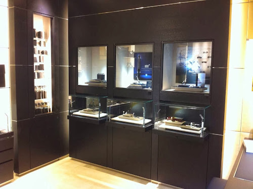 Magasin de maroquinerie Boutique MONTBLANC Metz