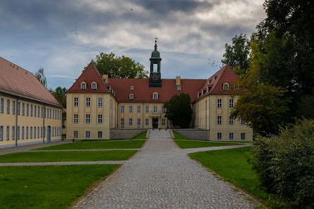 Elsterschloss-Gymnasium Elsterwerda Schloßpl. 1A, 04910 Elsterwerda, Deutschland