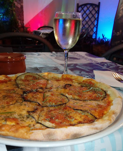 Restaurante Cafeteria Pizzería Casablanca el Puen - Av. el Puente, 35, 38700 Santa Cruz de la Palma, Santa Cruz de Tenerife, Spain