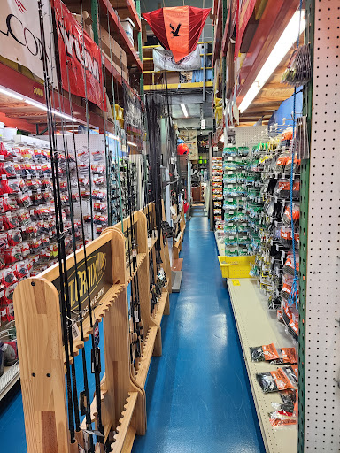 Outdoor Sports Store «Tampa Fishing Outfitters», reviews and photos, 3916 W Osborne Ave, Tampa, FL 33614, USA