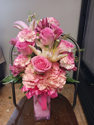 Florist «Treasures To Adore», reviews and photos, 1313 Carolyn Ct, Humble, TX 77338, USA