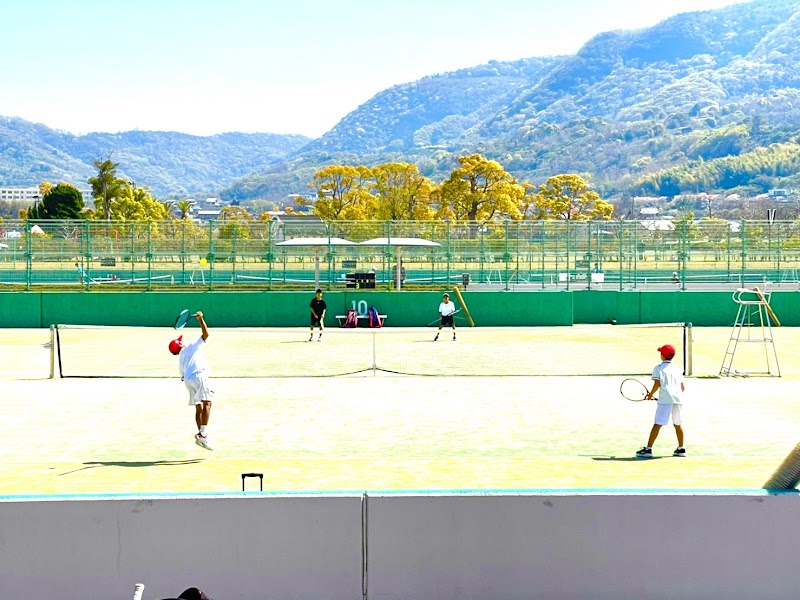 香川県総合運動公園テニス場