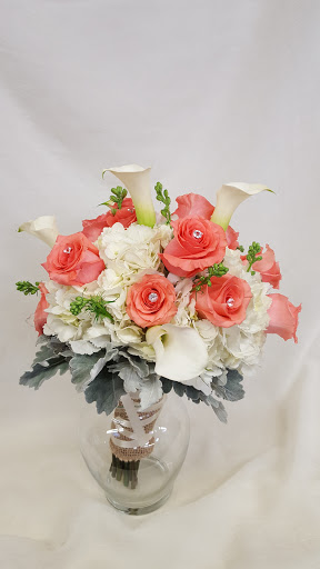 Florist «Foti Flowers At Yuess Gardens», reviews and photos, 406 3rd St, Newburgh, NY 12550, USA