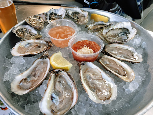 Roxy & Jo’s Seafood Grill & Oyster Bar