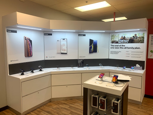 Cell Phone Store «TCC, Verizon Wireless Premium Retailer», reviews and photos, 821 Gap Newport Pike, Avondale, PA 19311, USA