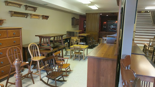 Furniture Store «Clear Creek Amish Furniture», reviews and photos, 1558 OH-73, Waynesville, OH 45068, USA
