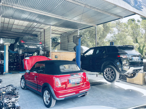 Photo 2 - LAXAM AUTO GARAGE