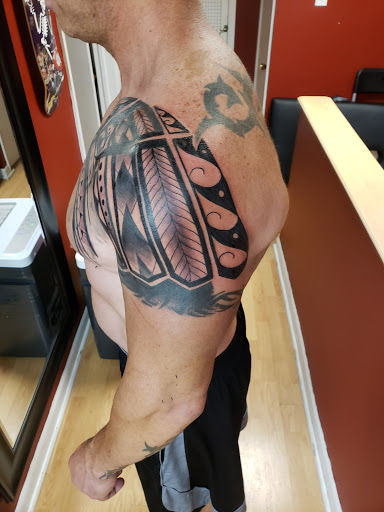 Tattoo Shop «White Lotus Tattoo & Fine Art», reviews and photos, 59 Main St, Toms River, NJ 08753, USA