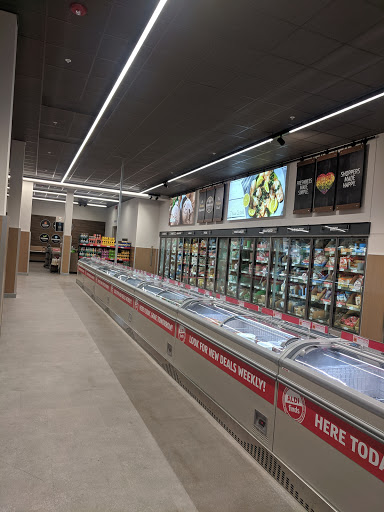 Supermarket «ALDI», reviews and photos, 630 Fellsway, Medford, MA 02155, USA
