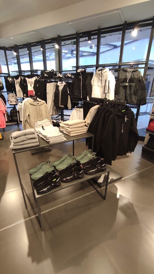 Tienda de deporte Castelldefels Décimas