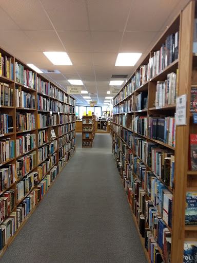 Book Store «Half Price Books», reviews and photos, 1321 SE Everett Mall Way, Everett, WA 98208, USA
