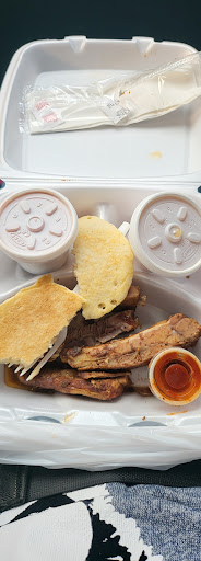 Barbecue Restaurant «Whitts Barbecue», reviews and photos, 3516 Tom Austin Hwy, Springfield, TN 37172, USA