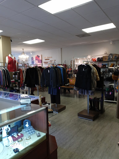 Consignment Shop «Carousel Consignments», reviews and photos, 8405 Sudley Rd, Manassas, VA 20109, USA