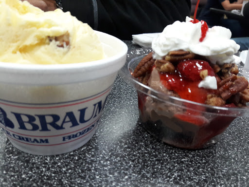 Braum's Ice Cream & Dairy Store