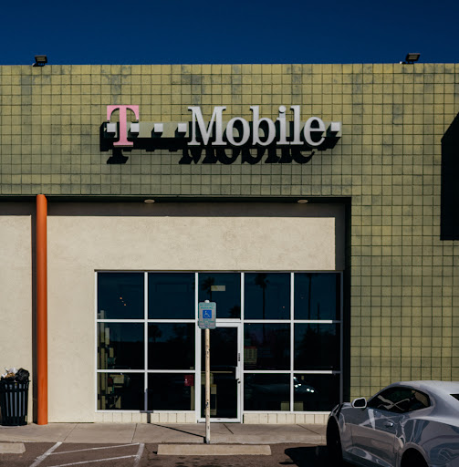 T-Mobile, 4631 N Oracle Rd, Tucson, AZ 85705, USA, 