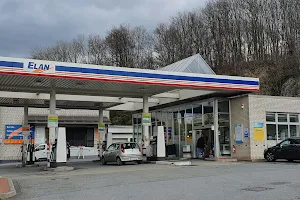 Elan-Tankstelle image