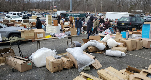 Flea Market «Collingwood Auction & Flea Market», reviews and photos, 1350 NJ-33, Farmingdale, NJ 07727, USA