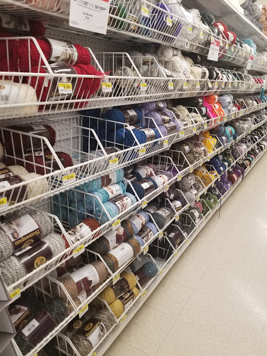 Fabric Store «Jo-Ann Fabrics and Crafts», reviews and photos, 902 W Kimberly Rd Ste 41, Davenport, IA 52806, USA