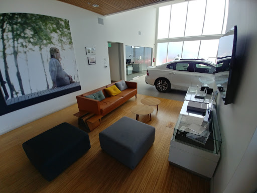 Car Dealer «Niello Volvo of Sacramento», reviews and photos, 4609 Madison Ave, Sacramento, CA 95841, USA
