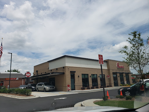 Fast Food Restaurant «Chick-fil-A», reviews and photos, 3643 Peachtree Pkwy, Suwanee, GA 30024, USA