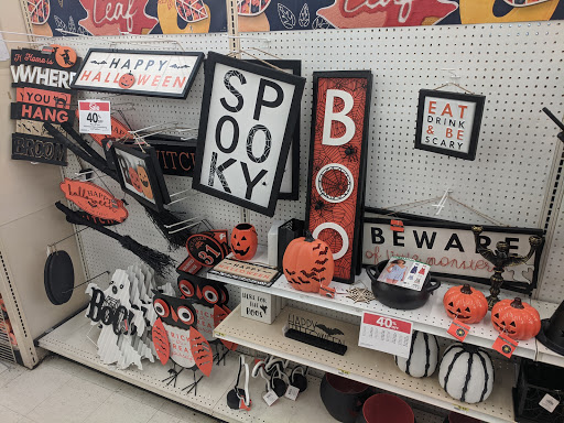 Fabric Store «Jo-Ann Fabrics and Crafts», reviews and photos, 16055 Whittier Blvd, Whittier, CA 90603, USA