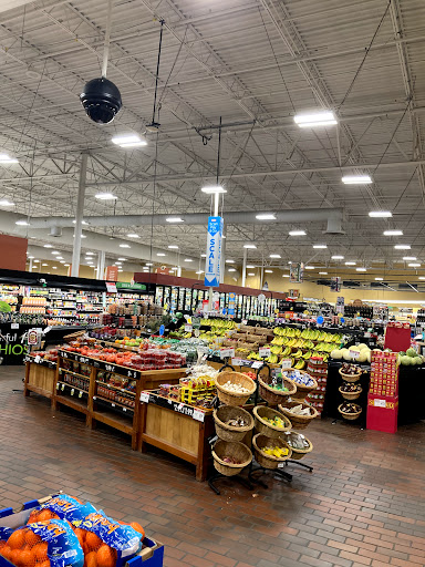 Supermarket «Giant Eagle Supermarket», reviews and photos, 21593 Lorain Rd, Fairview Park, OH 44126, USA