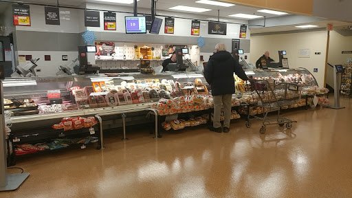 Grocery Store «Stop & Shop», reviews and photos, 35 Washington St, Lynn, MA 01904, USA