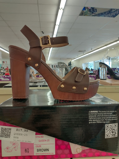 Boot Store «AJ Shoes», reviews and photos, 722 SW Military Dr, San Antonio, TX 78221, USA