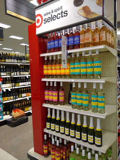 Department Store «Target», reviews and photos, 14391 Chantilly Crossing Ln, Chantilly, VA 20151, USA