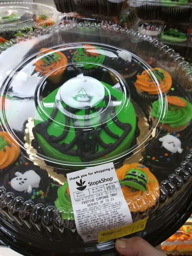 Grocery Store «Super Stop & Shop», reviews and photos, 446 Putnam Pike, Greenville, RI 02828, USA