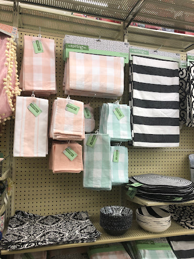 Craft Store «Hobby Lobby», reviews and photos, 2708 Wilma Rudolph Blvd, Clarksville, TN 37040, USA