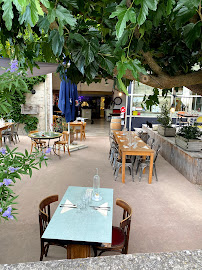 Atmosphère du Restaurant français Cerise et Vinaigrette à Saou - n°3