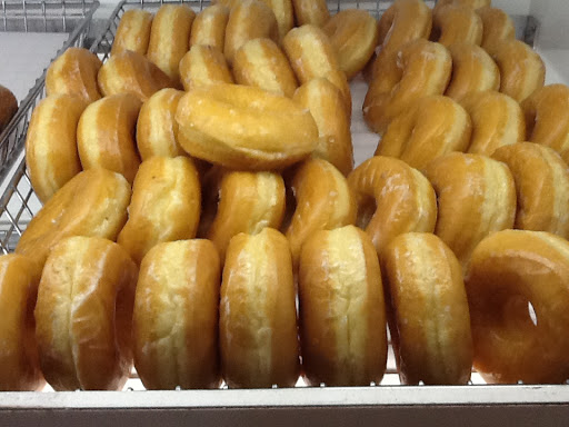Donut Shop «Donutville U.S.A.», reviews and photos, 14829 Ford Rd, Dearborn, MI 48126, USA