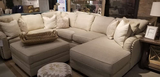Furniture Store «Ashley HomeStore», reviews and photos, 80 Nardozzi Pl, New Rochelle, NY 10801, USA