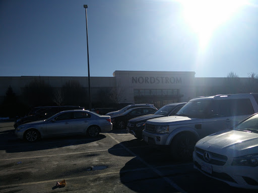 Department Store «Nordstrom Rack Liberty Tree Mall», reviews and photos, 50 Independence Way, Danvers, MA 01923, USA