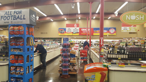 Grocery Store «Grocery Outlet Bargain Market», reviews and photos, 1124 3rd St, Crescent City, CA 95531, USA