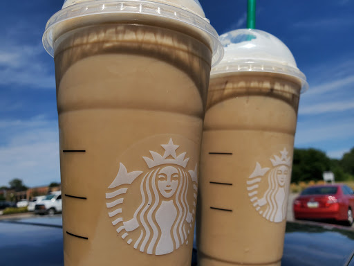 Coffee Shop «Starbucks», reviews and photos, 4503 Fleur Dr, Des Moines, IA 50321, USA