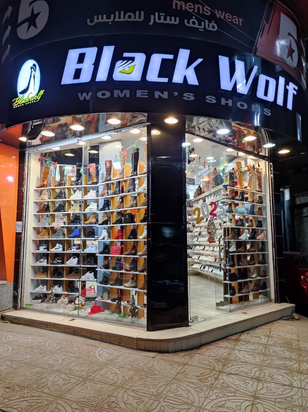 Black wolf women shoes