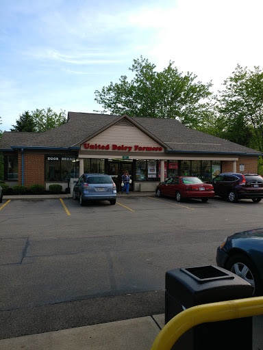 Dairy Store «United Dairy Farmers», reviews and photos, 301 W Central Ave, Springboro, OH 45066, USA