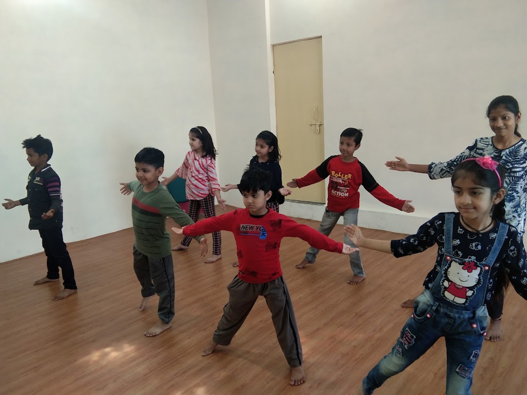 YAGNIK DANCE AND FITNESS ACADEMY