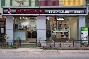 Reema's Family Salon & Spa image
