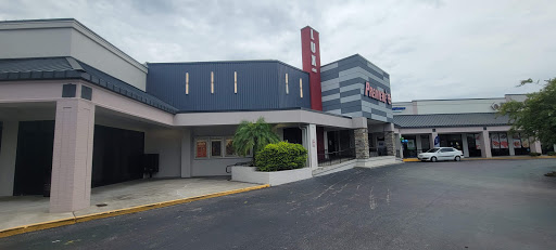 Movie Theater «Premiere Cinema 8 - Plant City», reviews and photos, 220 W Alexander St #31, Plant City, FL 33563, USA