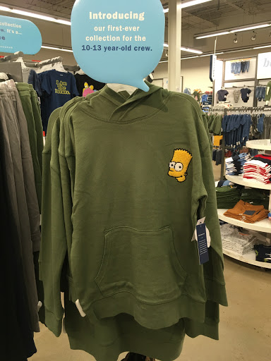 Clothing Store «Old Navy», reviews and photos, 286 New Britain Ave, Plainville, CT 06062, USA