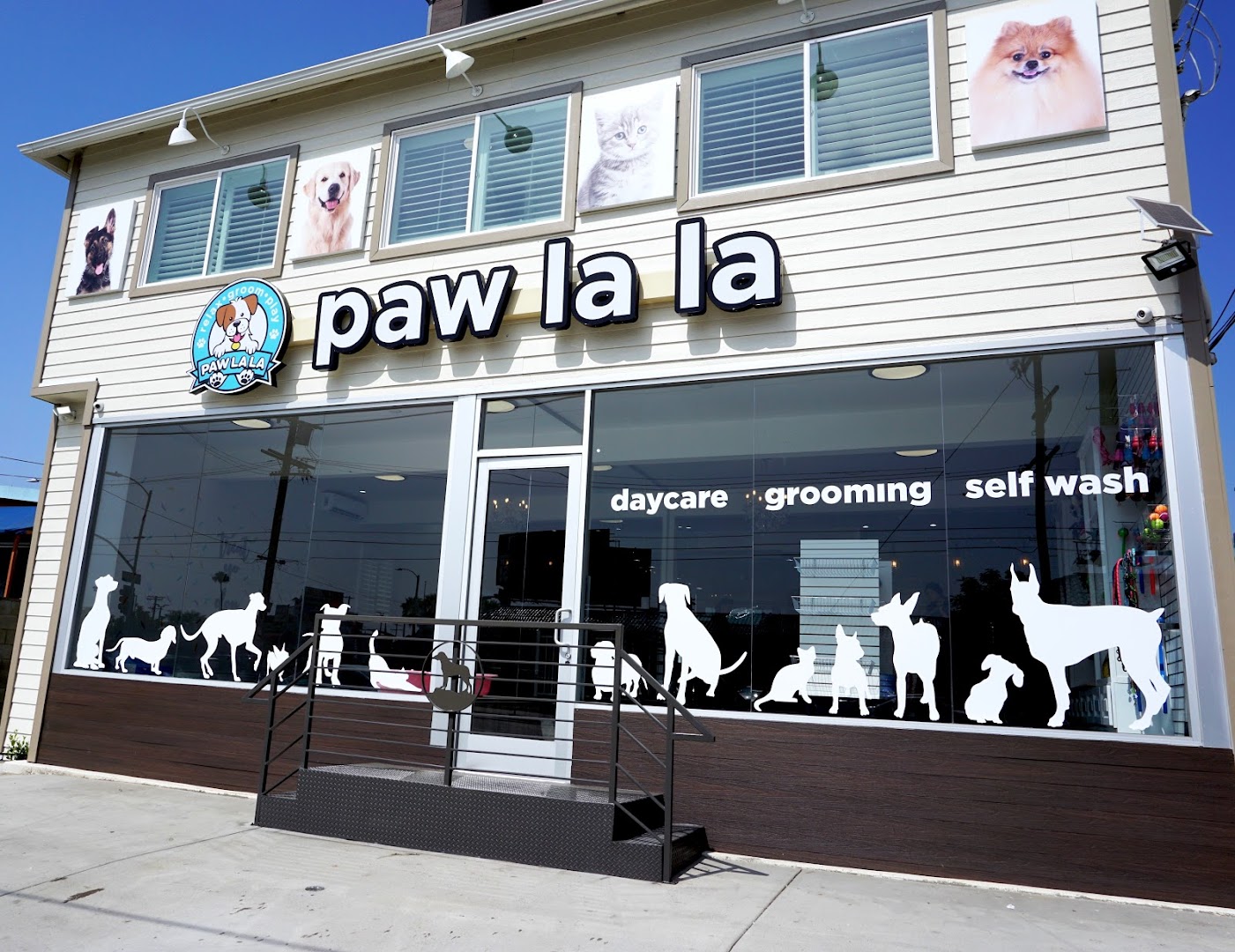 PAW LA LA