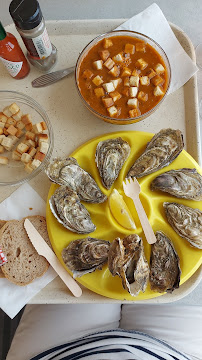 Plats et boissons du Restaurant de fruits de mer Dégustation Tonneau Huîtres et Moules à Le Vivier-sur-Mer - n°19